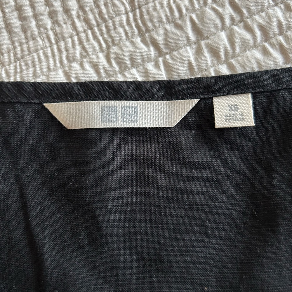 Uniqlo Elegant Black Jumpsuit - Picture 4 of 9